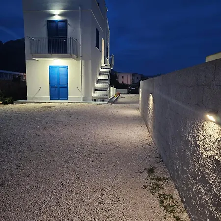 Un Posto Al Sole Vendégház 3*